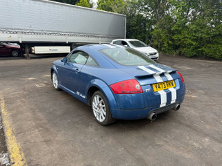 Audi TT 8N 2001
