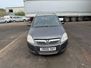Opel Zafira 2  (B) рест. 2009
