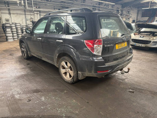 Subaru Forester 3  (SH) рест. SH 2011