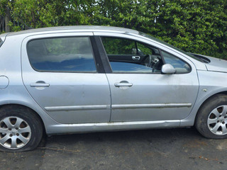 Peugeot 307 рест. 2006