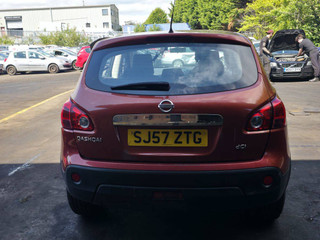 Nissan Qashqai  J10 2007