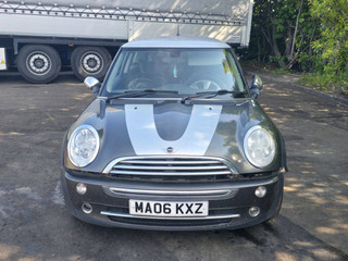 Mini Cooper рест. R50 2006