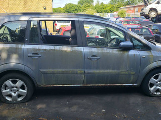 Opel Zafira 2  (B) 2006