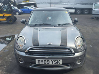 Mini Cooper 2 R56 2009
