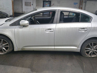Toyota Avensis 3  (T270) рест. 2012