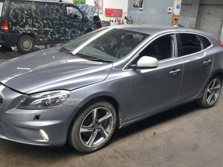Volvo V40 2 2015