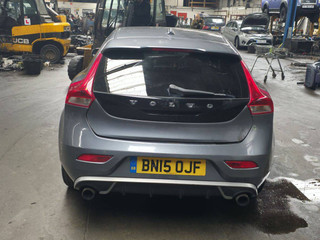 Volvo V40 2 2015