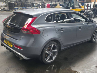 Volvo V40 2 2015