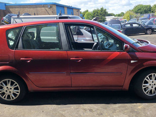 Renault Scenic 2  рест. 2008