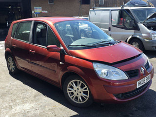 Renault Scenic 2  рест. 2008