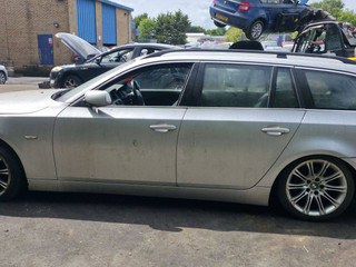 BMW 5 E60/E61 E61 2004