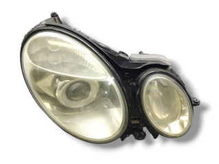 Фара ксенон правая Mercedes-Benz E-Класс W211/S211 2004, 2.2 л., CDi, дизель, АКПП, melanitschwarz / 185, седан, задний привод, правый руль, A2118201661