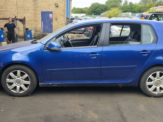 Volkswagen Golf 5 2004