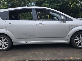 Toyota Corolla Verso 2  AR10 рест. 2008