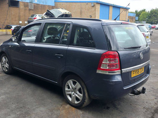 Opel Zafira 2  (B) рест. 2008