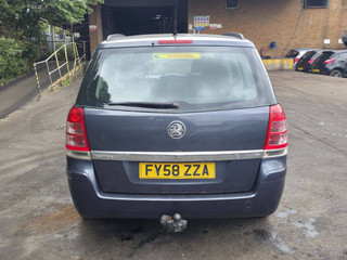 Opel Zafira 2  (B) рест. 2008