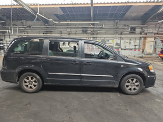 Chrysler Grand Voyager 5  рест. RT 2011