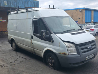 Ford Transit 7 2010