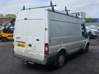 Ford Transit 7 2010