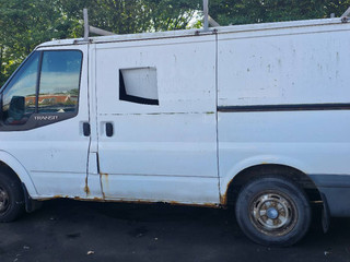 Ford Transit 7 2010