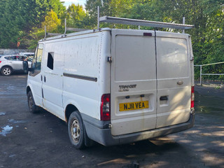 Ford Transit 7 2010
