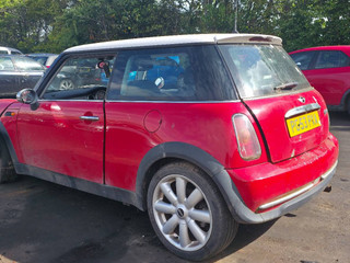 Mini Cooper  R50 2003