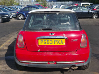 Mini Cooper  R50 2003