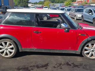 Mini Cooper  R50 2003
