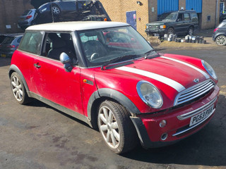 Mini Cooper  R50 2003