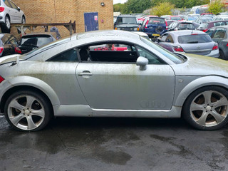 Audi TT 8N 2001