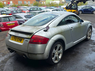 Audi TT 8N 2001