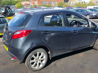Mazda 2 DE рест. DE 2010