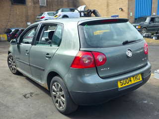 Volkswagen Golf 5 2004