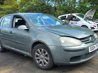 Volkswagen Golf 5 2004