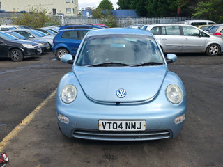 Volkswagen Beetle 2 2004