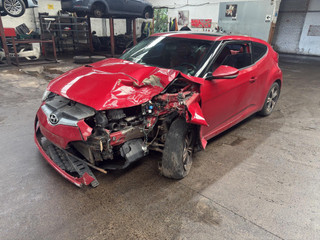 Hyundai Veloster 2011