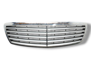 решетка радиатора Mercedes-Benz E-Класс W211/S211 2003, 2.1 л., CDi, OM 646.961, дизель, 6МКПП, teallitblau / 353, седан, задний привод, правый руль, A2118800383, A2118800583