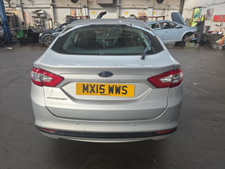 Ford Mondeo 5 2015