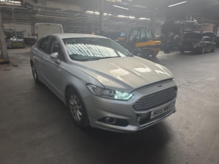 Ford Mondeo 5 2015