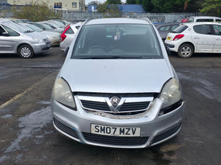 Opel Zafira 2  (B) 2006