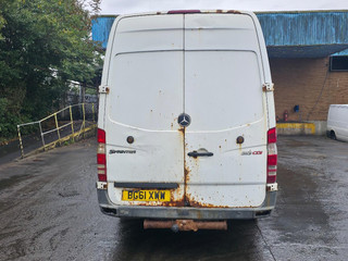 Mercedes-Benz Sprinter 2  (W906) 2011
