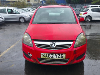 Opel Zafira 2  (B) рест. 2012