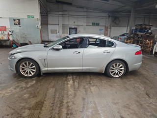 Jaguar XF рест. 250 2011