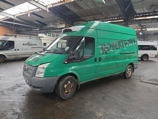 Ford Transit 7 2012