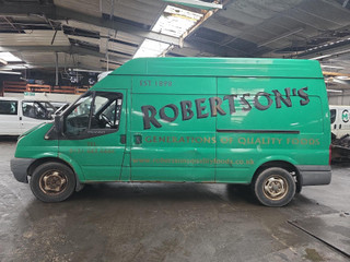 Ford Transit 7 2012