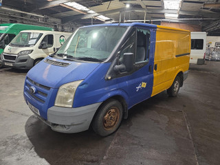 Ford Transit 7 2010
