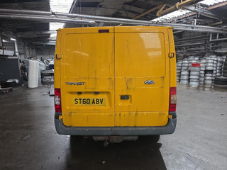 Ford Transit 7 2010