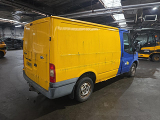 Ford Transit 7 2010