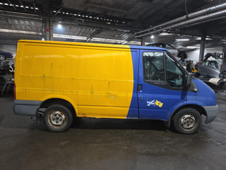 Ford Transit 7 2010