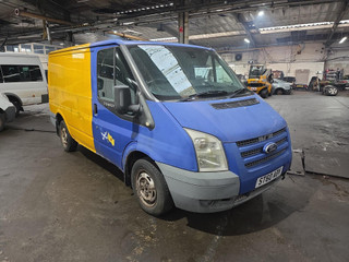 Ford Transit 7 2010